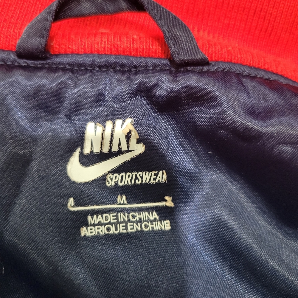 Nike Varsity Silky/Satin Bomber Jacket Size Medium - Picture 4 of 5